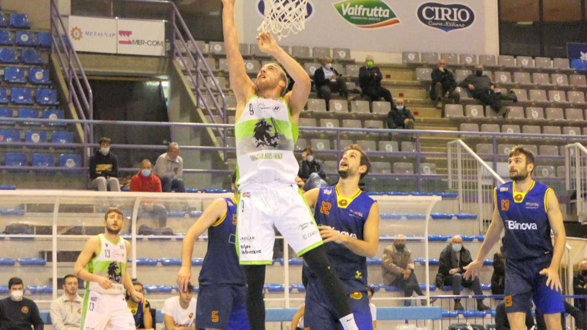 Baske B, i Raggisolaris tornano al Pala Cattani contro la capolista Roseto