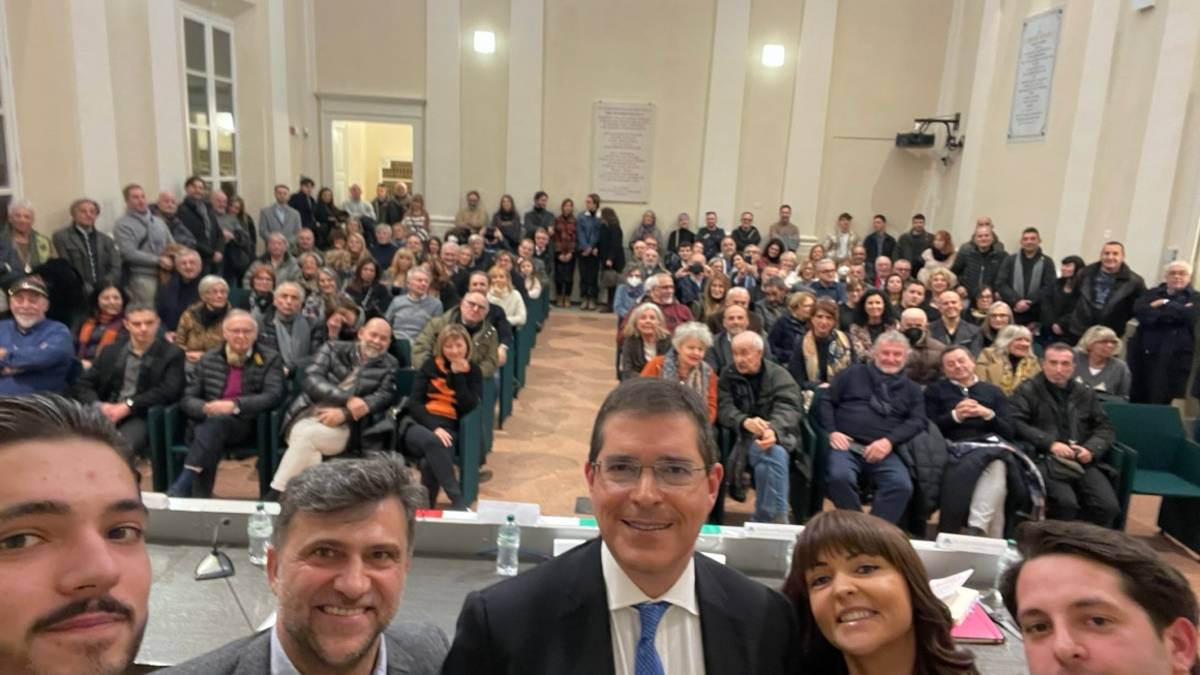 Cesena, Malatestiana piena per l'incontro con Capezzone