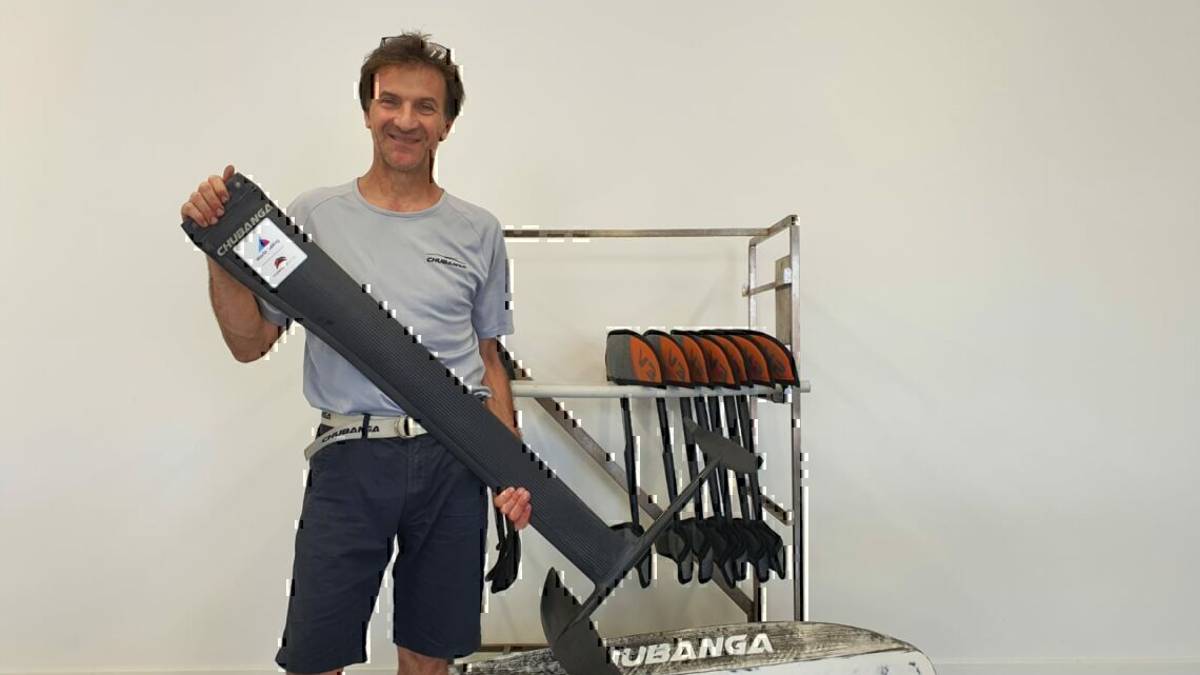 Il riminese che fa volare i kitesurf all'assalto delle Olimpiadi