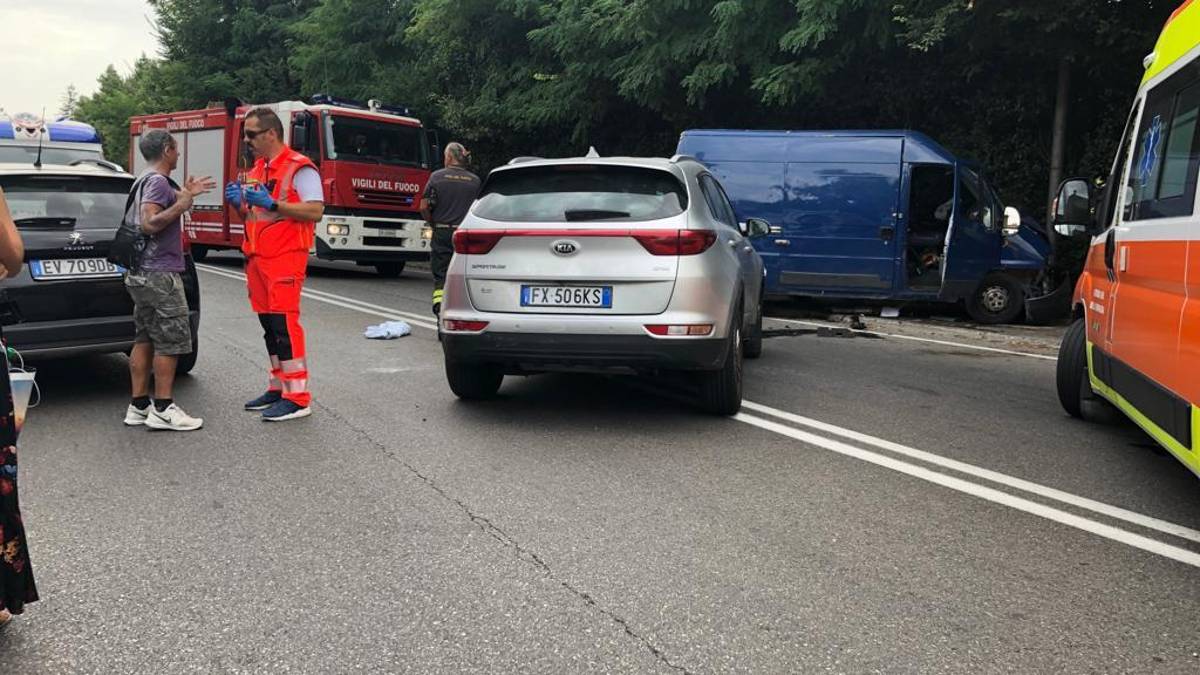 Savignano: 4 feriti in un incidente - VIDEO