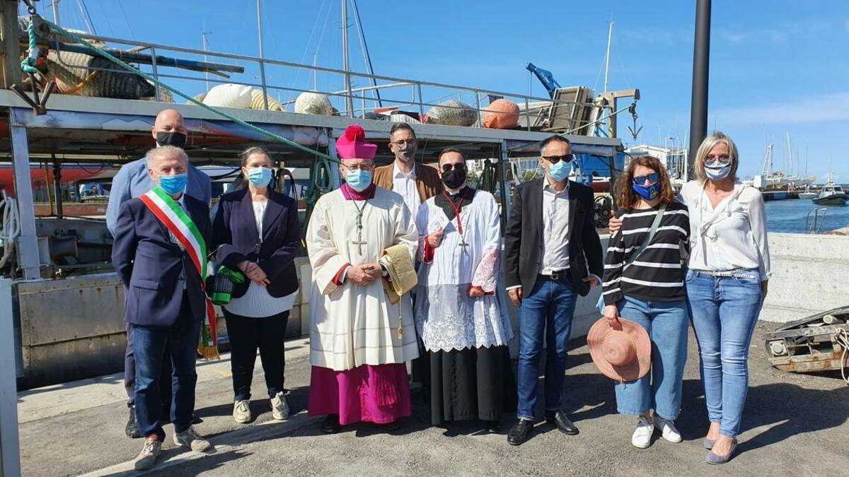 Cervia, lo sposalizio del mare più forte del coronavirus
