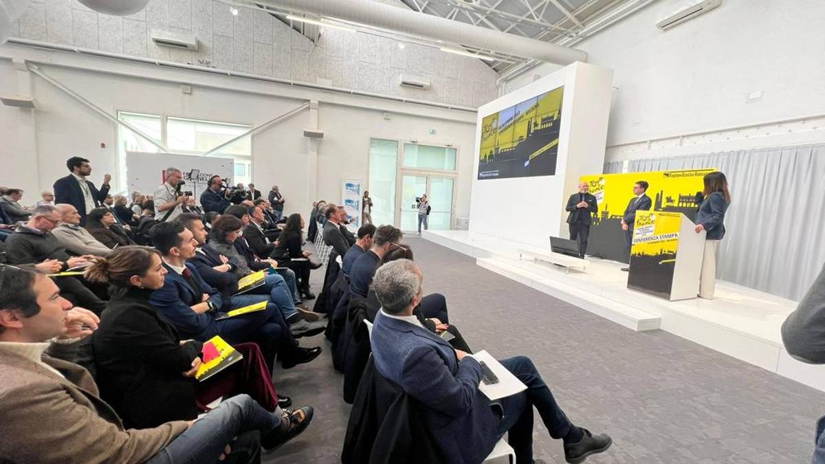 Ciclismo, Tour de France 2024 in Romagna: un indotto da 120 milioni di euro VIDEO