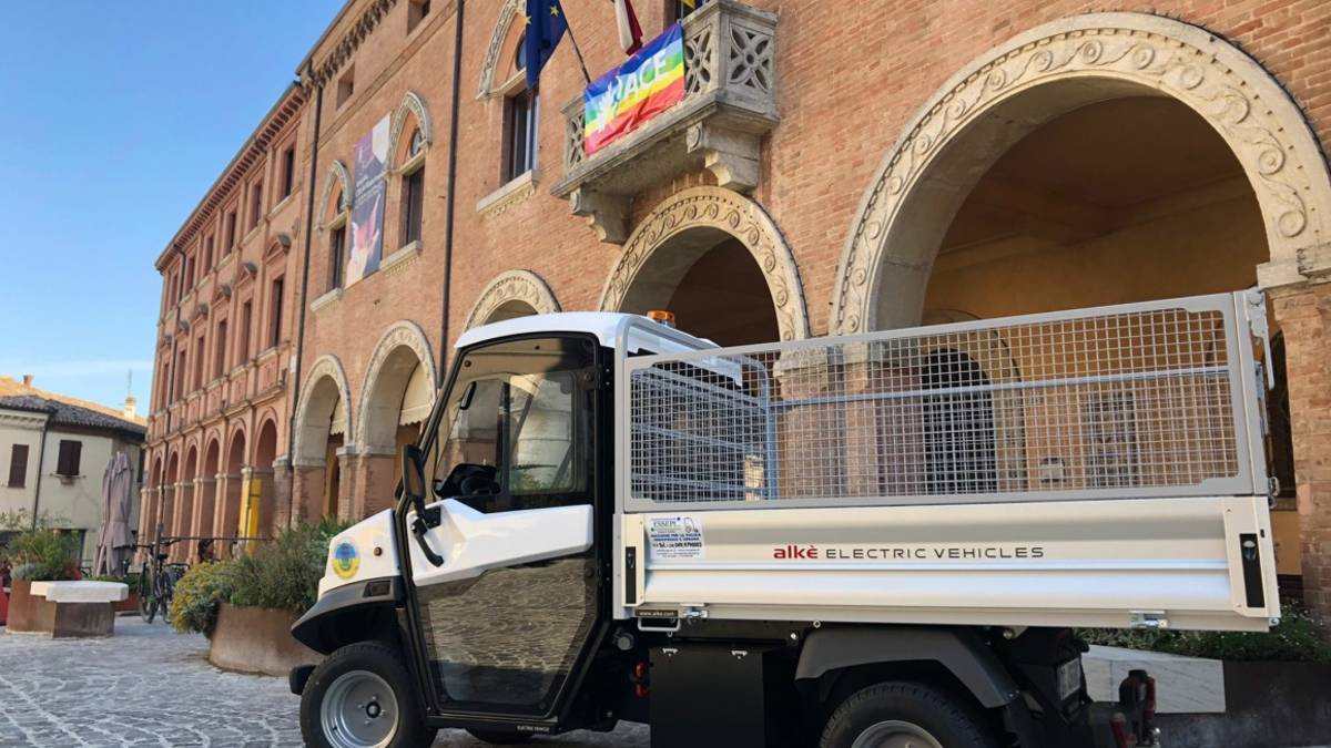 Verucchio, nuovo mezzo elettrico per Comune e Ci.Vi.Vo.
