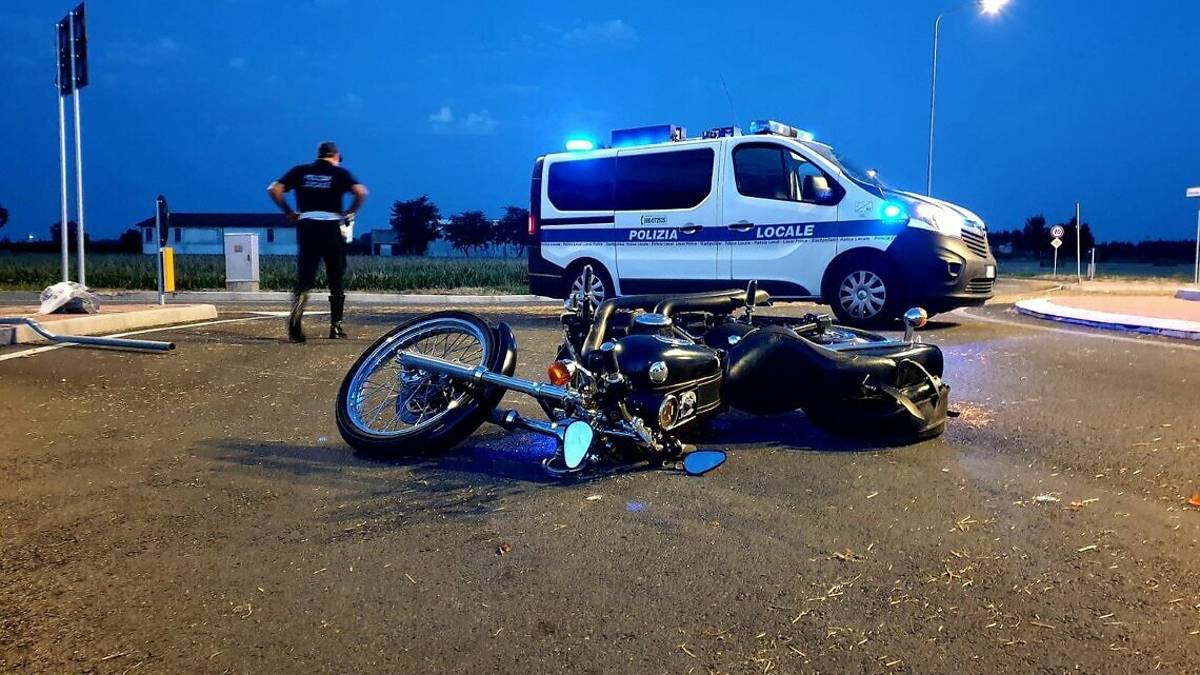 Bagnara, incidente: grave motociclista