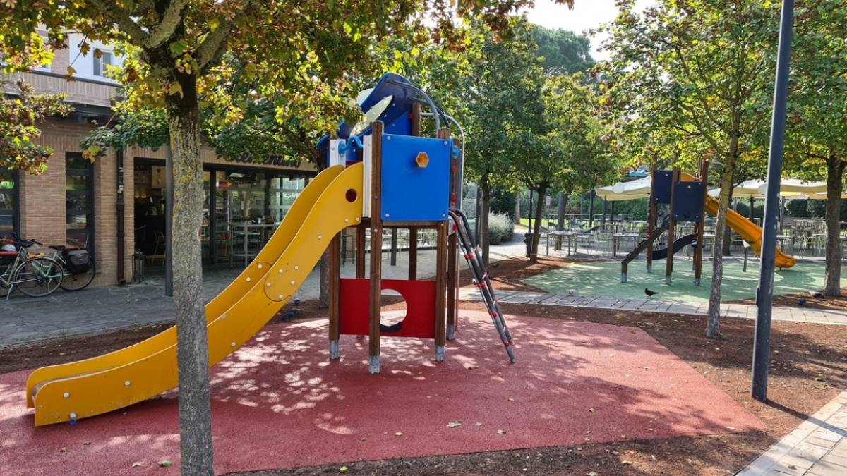 Santarcangelo, parco Campo della Fiera: riecco l'area giochi