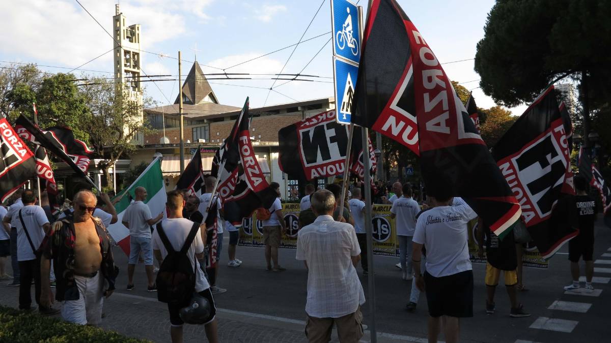 Sede Provincia di Rimini a Forza nuova. Il presidente: non posso vietarlo