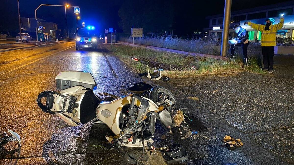 Cesena, incidente sulla via Emilia: amputata la gamba al 31enne