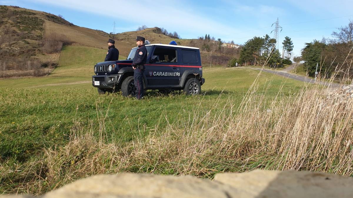 Forlì, spara a una fototrappola per monitorare gli animali: denunciato