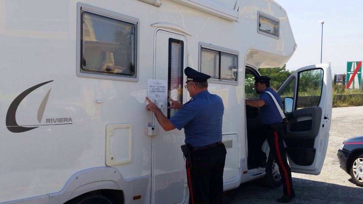 Botte in strada a Cesenatico: denunciato pregiudicato di Rimini