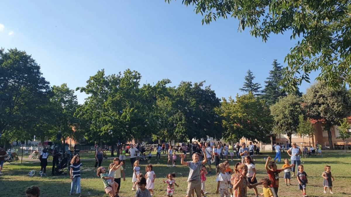 Cesena, festa di fine estate in amicizia al quartiere Cesuola