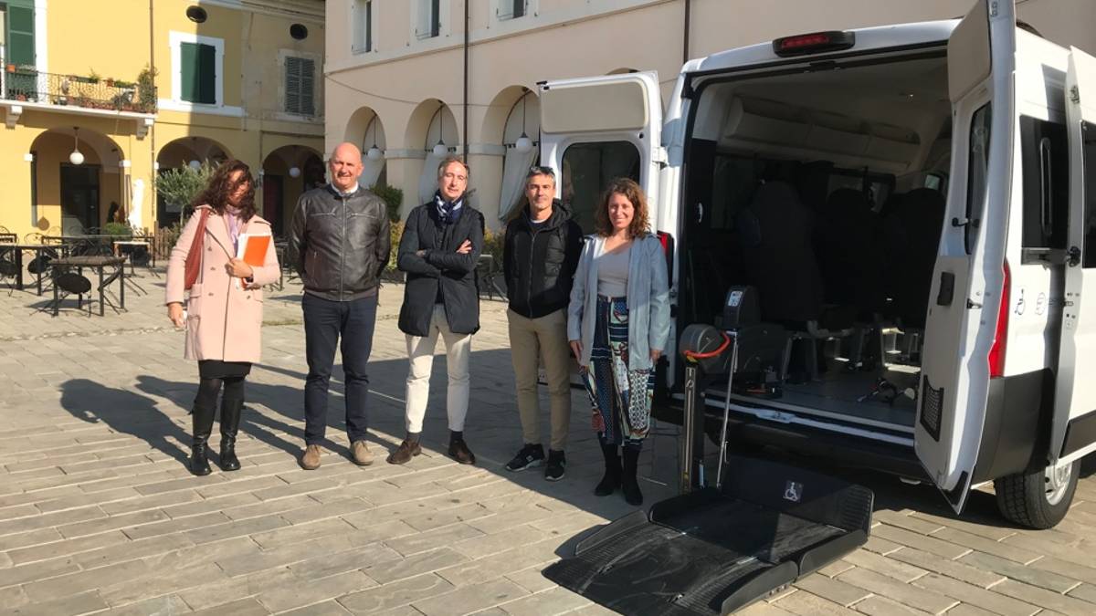 Cervia, un nuovo veicolo al servizio dei disabili e della collettività