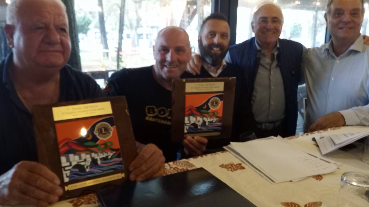 Boxe, un sabato d'altri tempi a Rimini