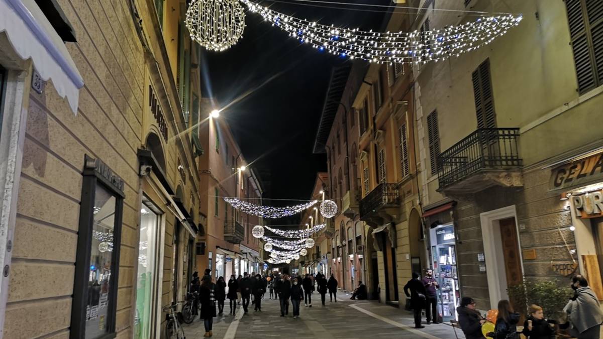 Faenza, avvio in salita per le vendite natalizie