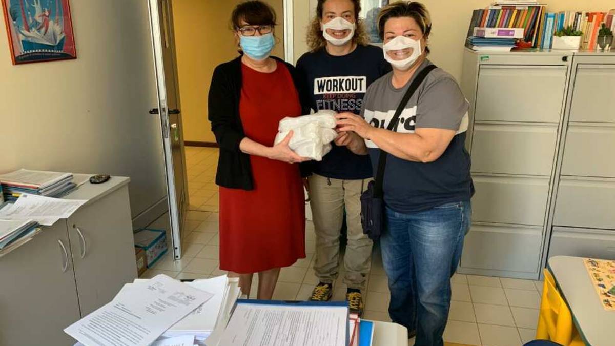 Coronavirus, consegnate a Ravenna le prime mascherine per sordi