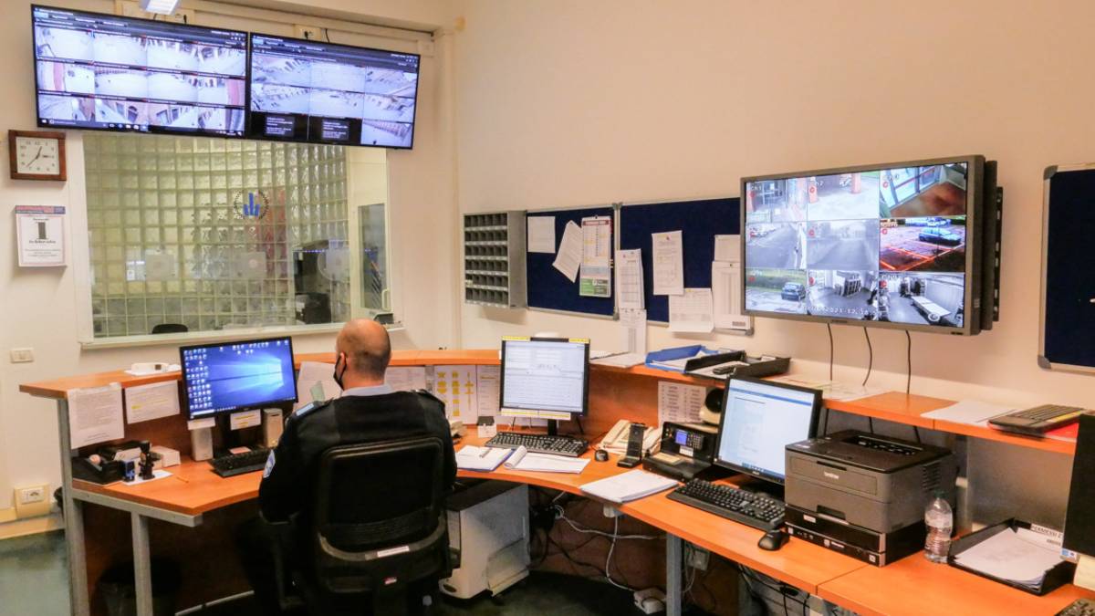 Imola, scatta il nuovo numero unico della polizia locale per sette comuni