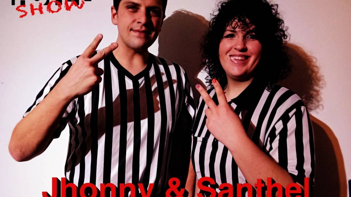 Rimini, stupido hotel show: in gara anche l'arbitro di wrestling e la fotografa