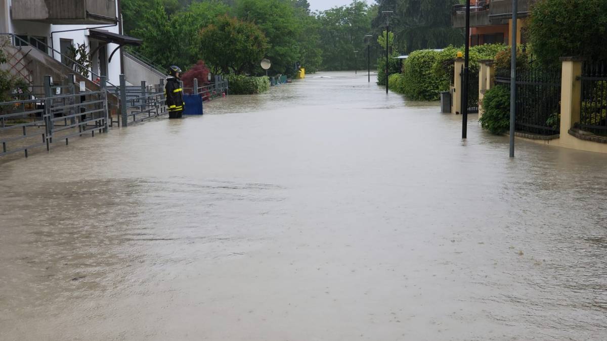Maltempo Forlì, esondazione in corso: Situazione gravissima, salite ai piani alti - Gallery