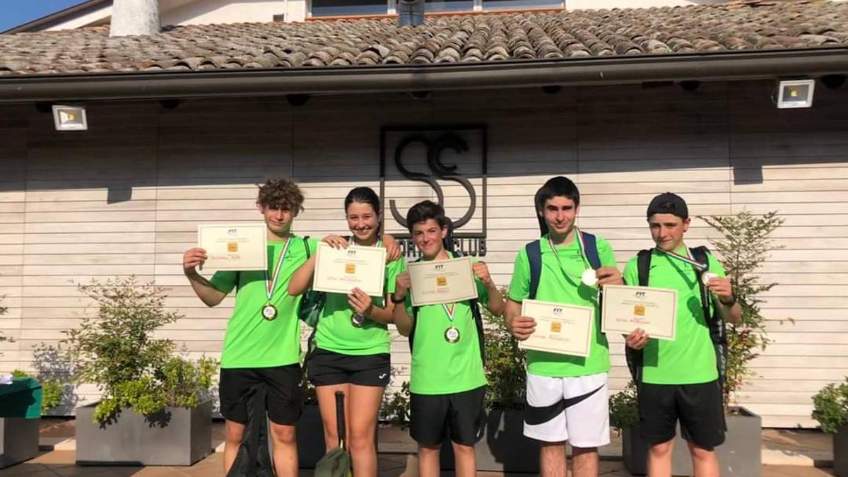 Tennis, i giovani del Casale Tennis Club sono campioni regionali