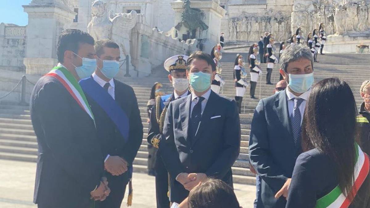 De Pascale a Roma per il 2 Giugno. Le foto dall'Altare della Patria