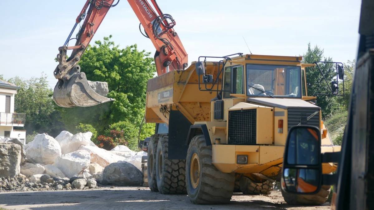 Boncellino, i lavori per completare la chiusura dell'argine del Lamone - VIDEO GALLERY