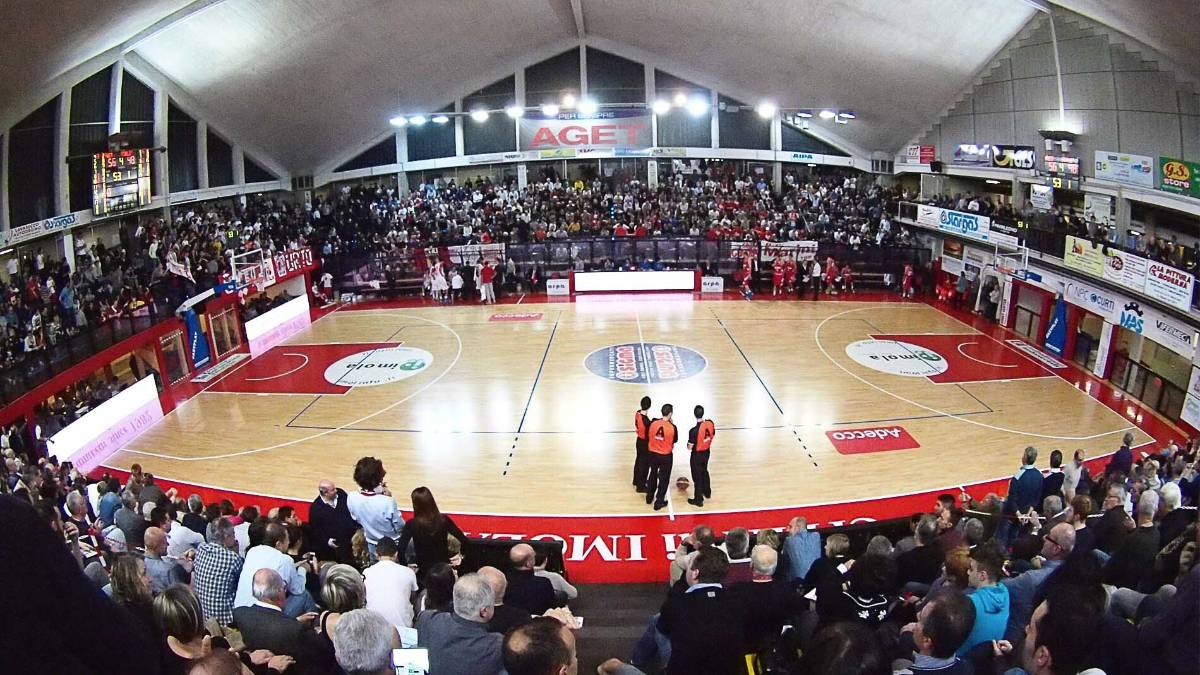 Basket, via agli abbonamenti per l'Andrea Costa Imola