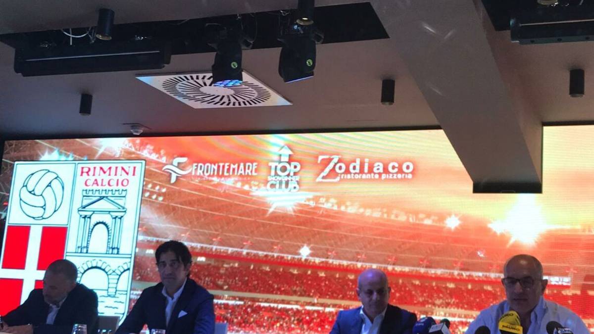 Calcio, il nuovo Rimini si presenta alla città -VIDEO