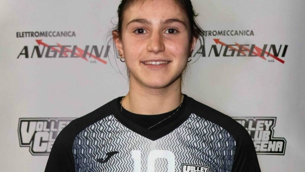 Volley B1 donne, il Volley Club Cesena lancia una 15enne in regia