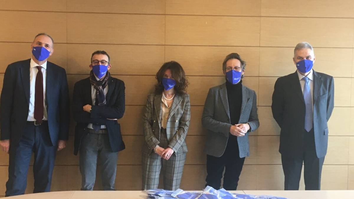 Cesena: Orogel dona 1.500 mascherine marchiate Ausl Romagna