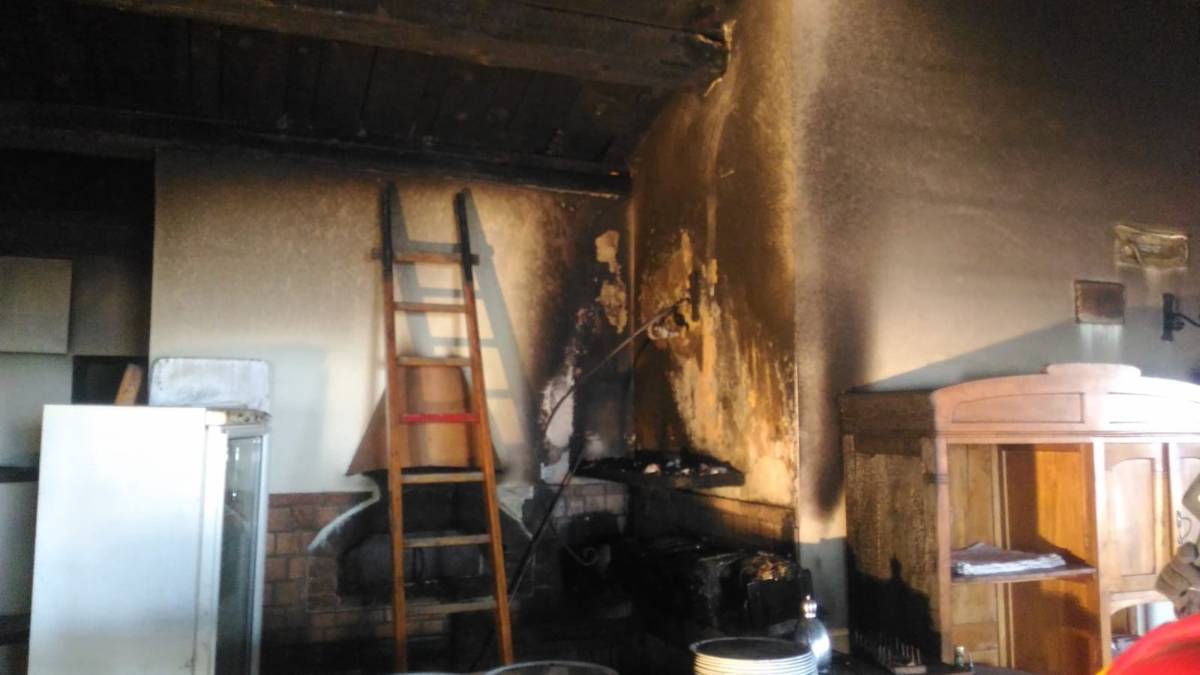 Borghi: Fiamme nella pizzeria Il Castellaro