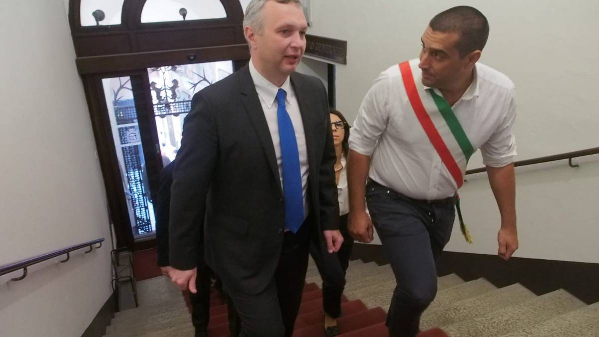 Ravenna, il console e l'ambasciatore ucraino ricevuti in Comune