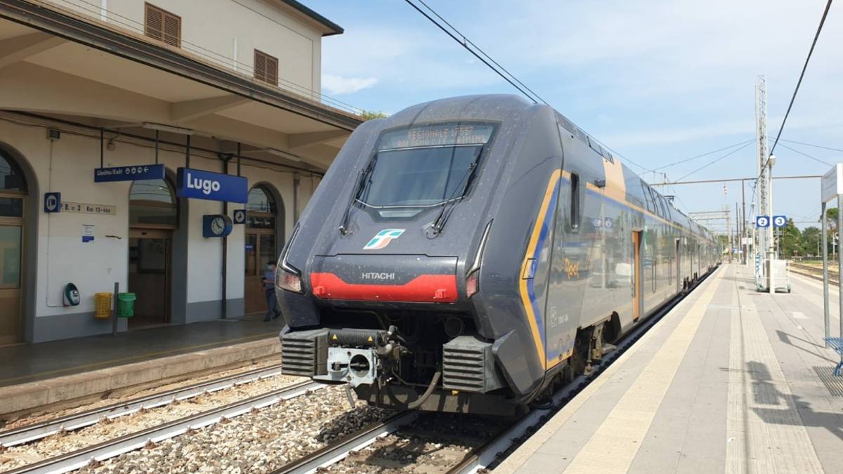 Lugo, allarme in stazione: Giochi pericolosi sui binari