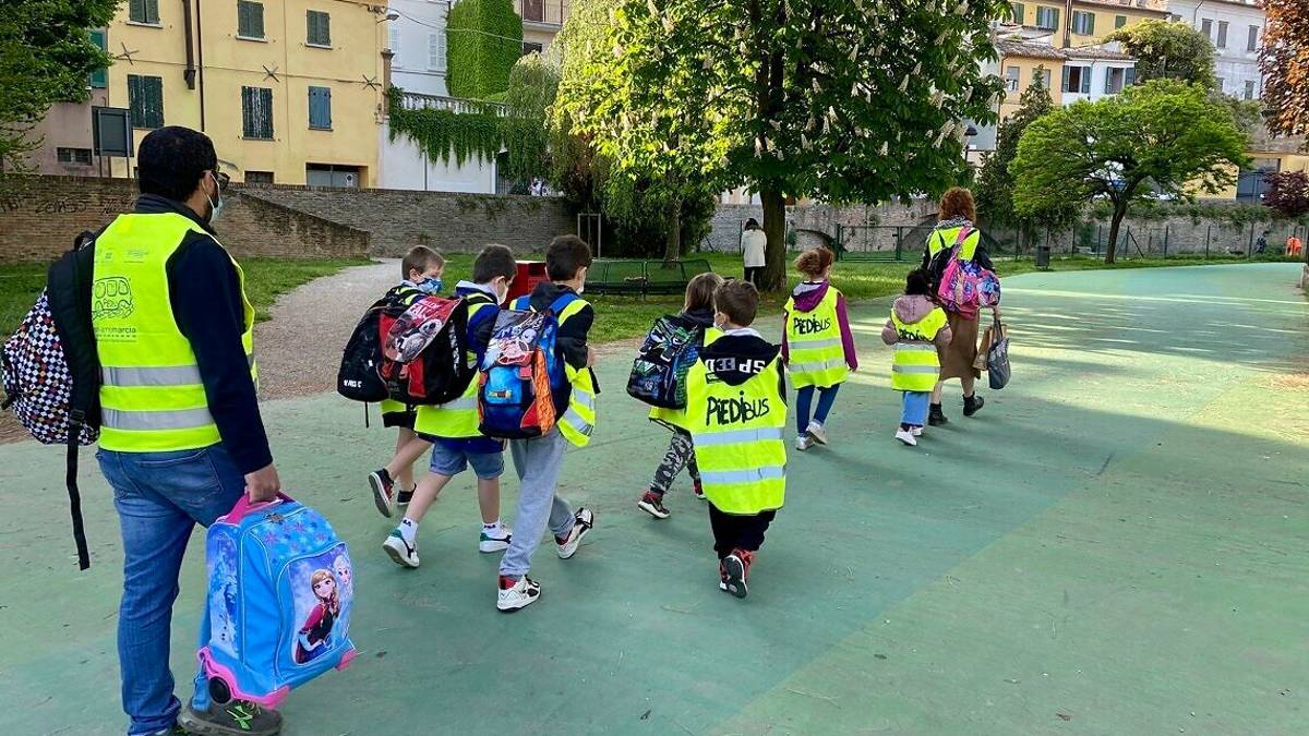 Cesena, ecco 8 nuove linee di Piedibus verso le scuole