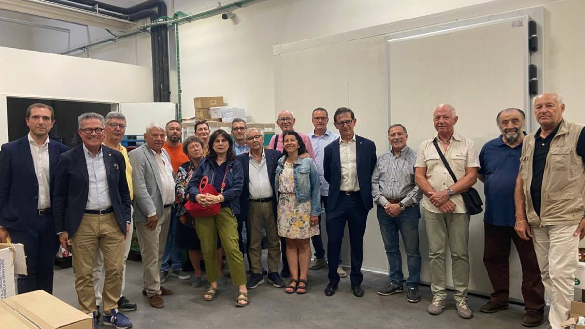 Ravenna, raccolti 20mila euro in poco più di un mese: nuova cella frigorifera per l'emporio Caritas