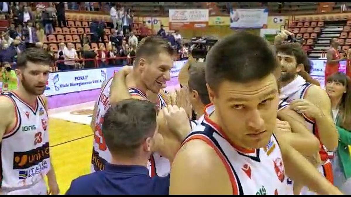 Basket A2, Forlì continua a correre, altro ko per Rimini VIDEO