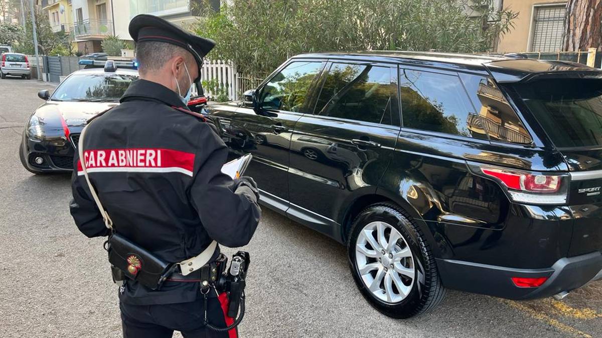 Riccione, sgominata la banda di ladri di auto di lusso: 4 arresti - Gallery