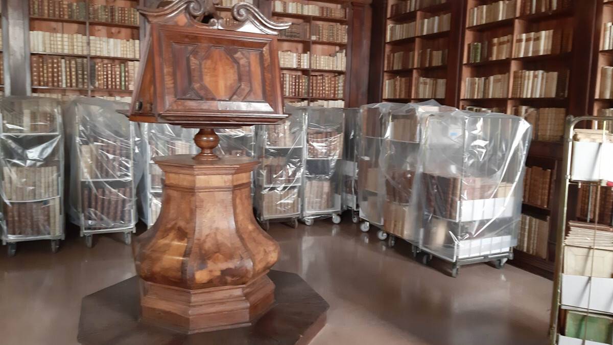 Rimini, lavori straordinari nelle sale della Gambalunga