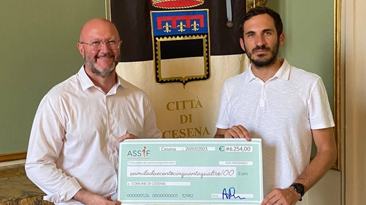 Cesena, dall'associazione italiana Fundraiser 6.254 euro per gli alluvionati