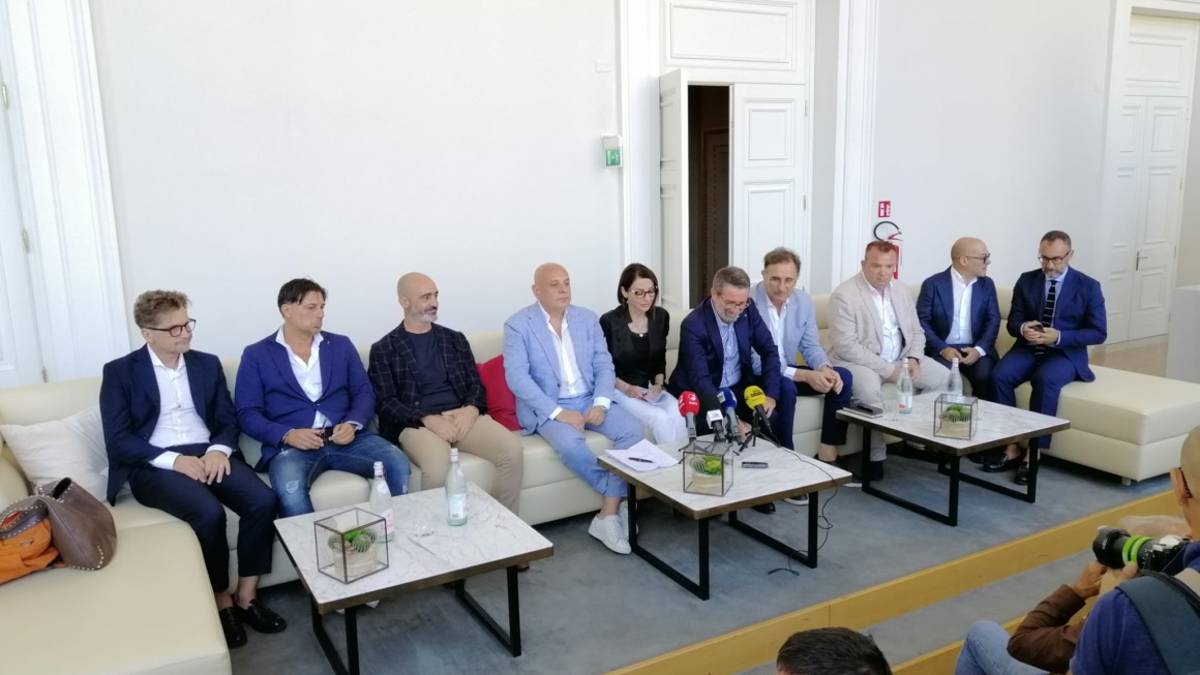 Calcio C, Il Rimini è stato un colpo di fulmine: la presidente Stefania Di Salvo si presenta alla città
