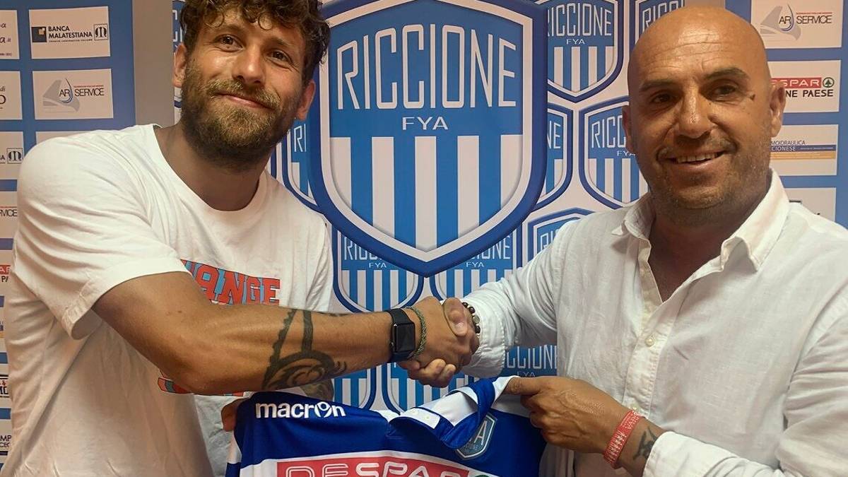 Calcio Eccellenza, Luca Carnesecchi alla Fya Riccione