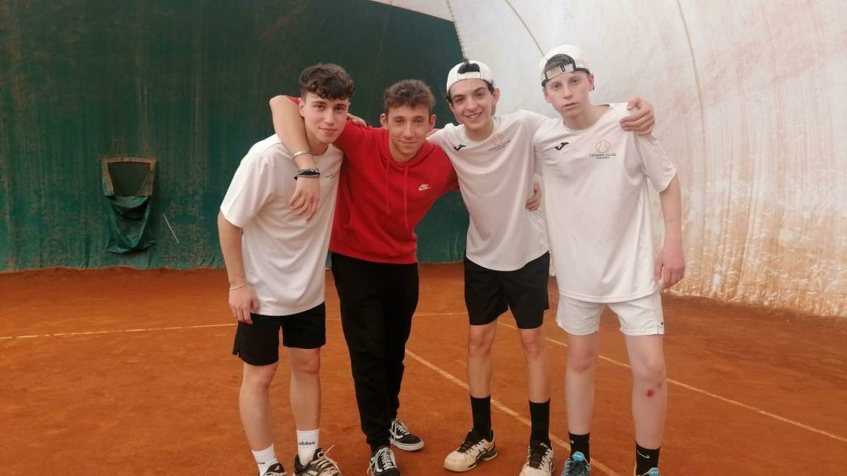 Tennis, Massa e Viserba avanti nel campionato Under 16
