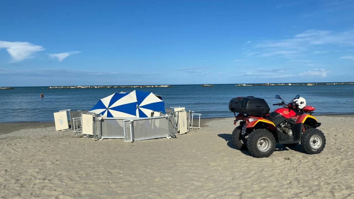 Cesenatico, malore in mare: muore turista 82enne a Valverde