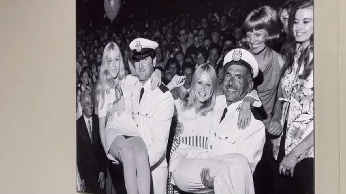 Le splendide foto di Pico per celebrare i 100 anni di Riccione VIDEO