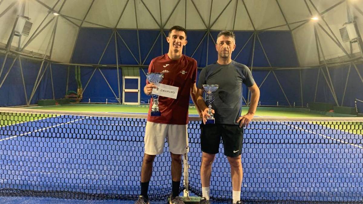 Tennis, Luca Ruggeri conquista il torneo di Sarsina