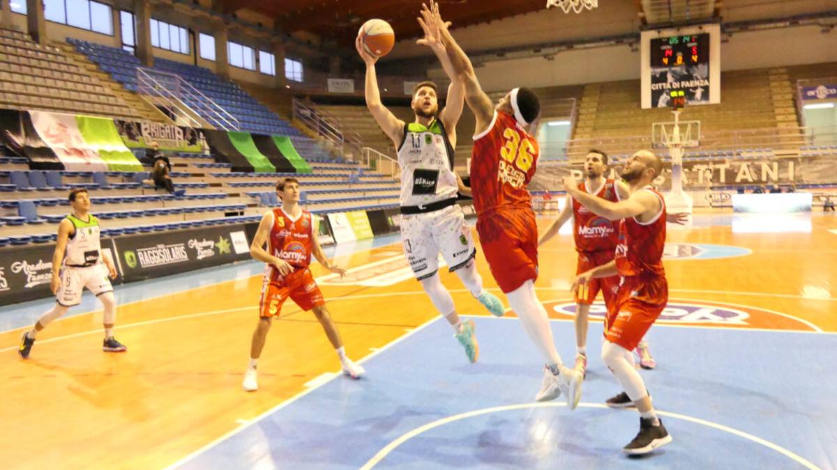 Basket B, la Rekico si arrende contro Oleggio (63-69)