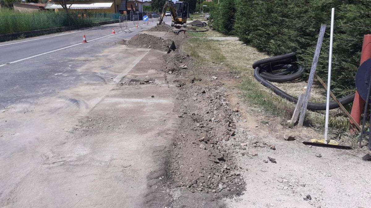 Cesena, nuovi punti luce lungo via Assano