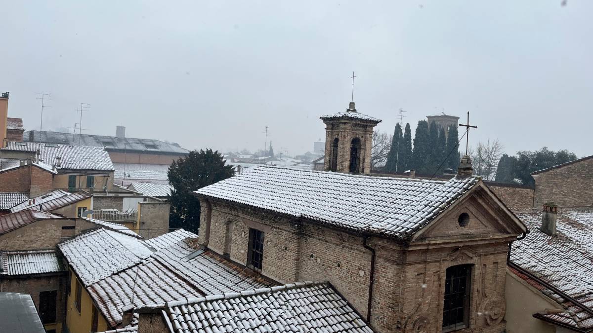 I tetti imbiancati a Ravenna