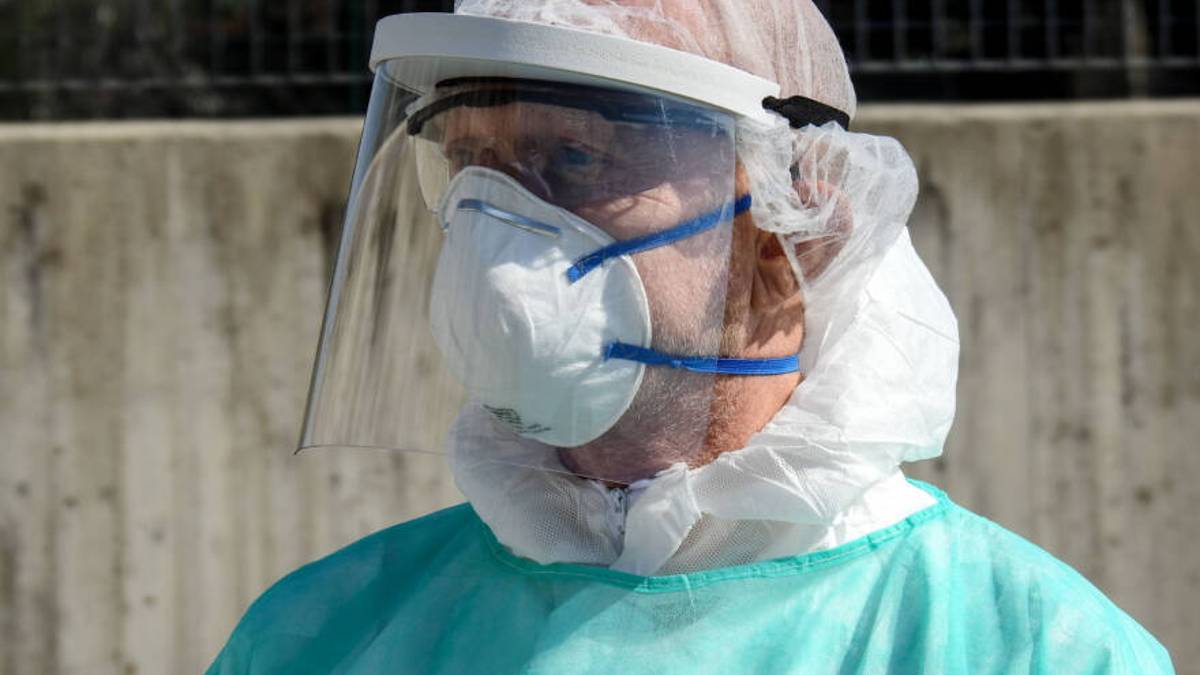 Covid, i guariti doppiano i nuovi positivi, calano i ricoveri