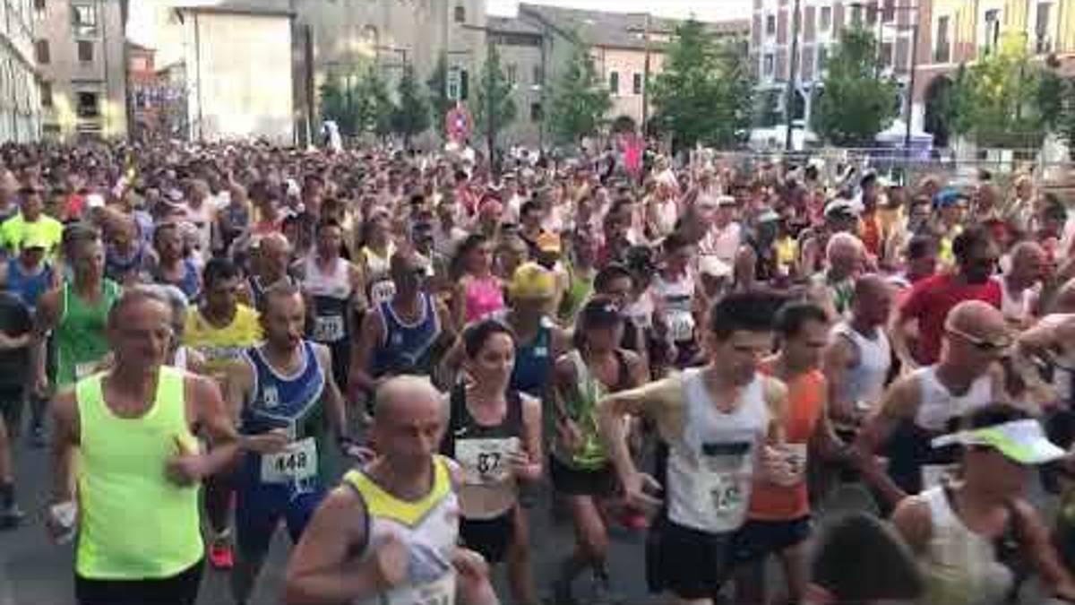 Podismo, in 3800 a Cesena alla San Giovanni - VIDEO