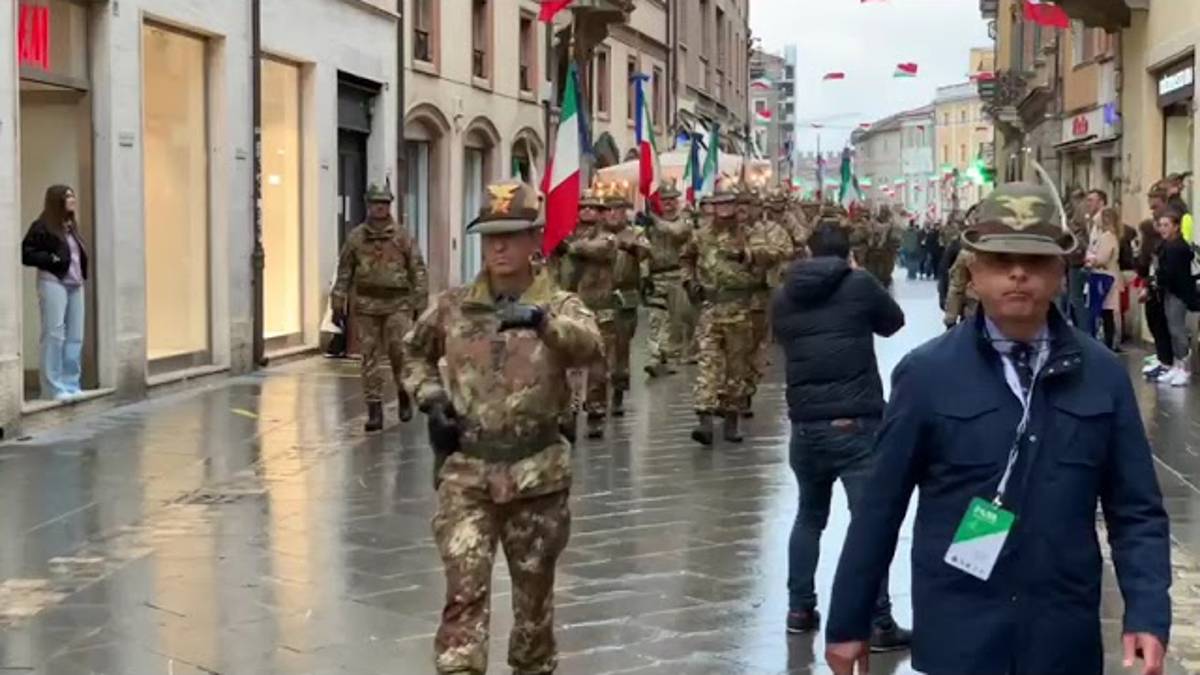 Il sabato degli Alpini a Rimini, San marino e Riccione VIDEO