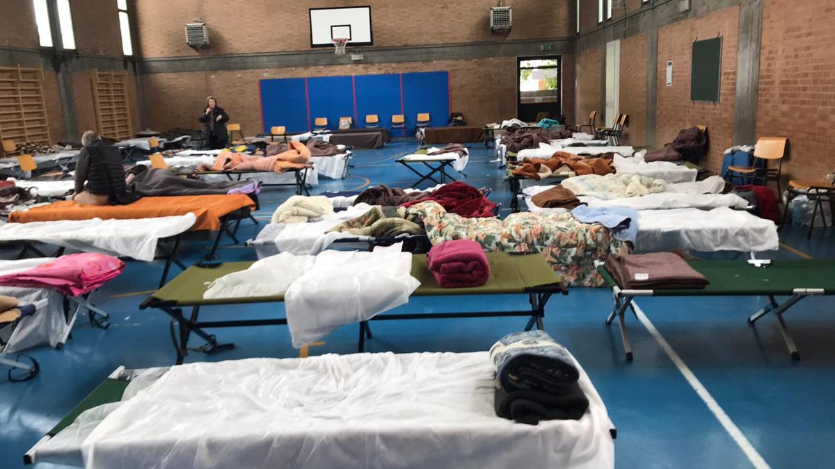 Maltempo Ravenna, 300 sfollati nella scuola di San Pietro in Campiano dalle frazioni attorno a Savio e Ronco